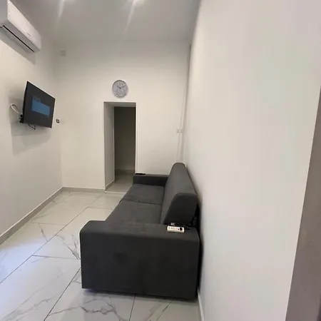 La Casa Di Nonna Grazia * 나폴리